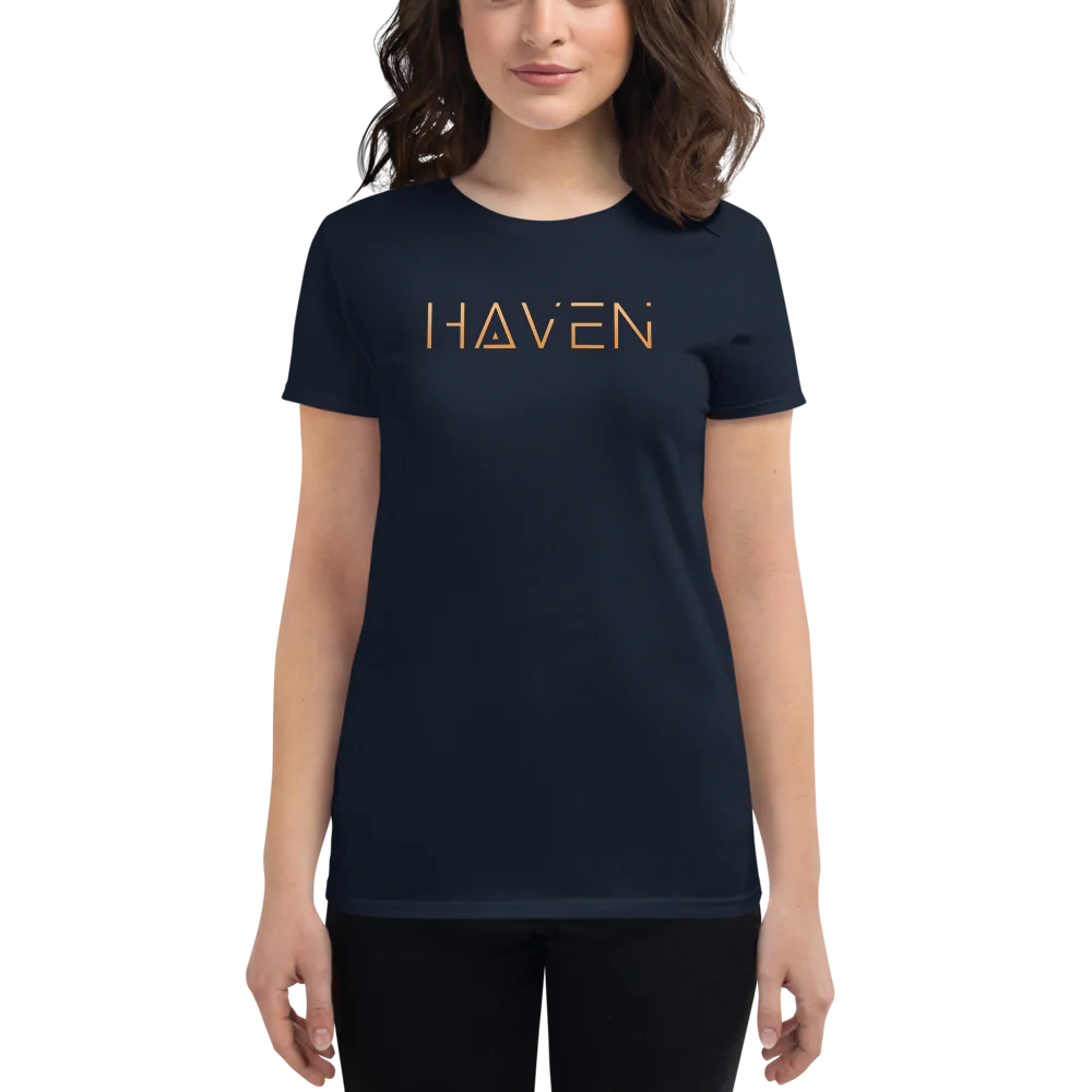 Women's Fashion Fit T-Shirt | Gildan